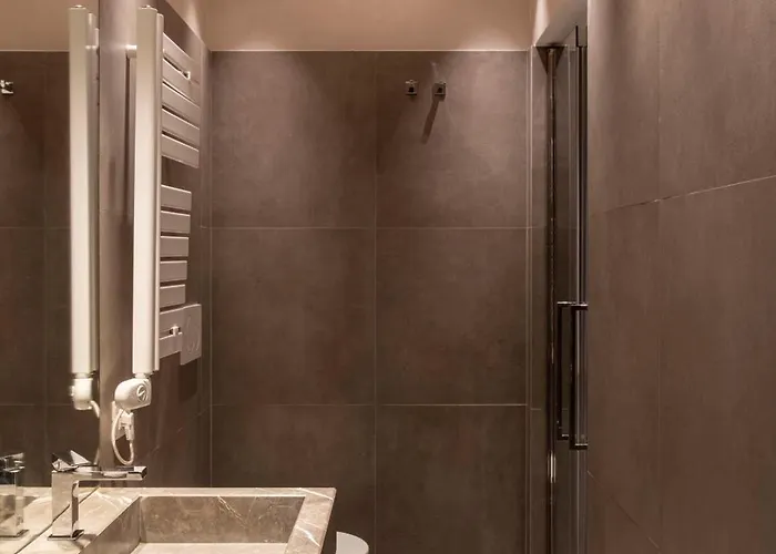 Konukevi Bdb Navona 4*